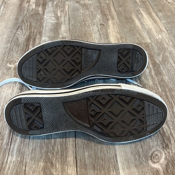 Chuck Taylors Charcoal Gray - Picture 6 of 6